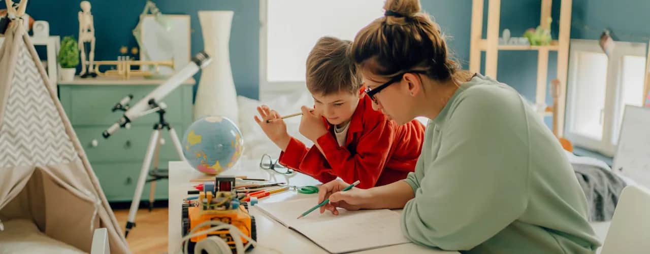 Nauczanie domowe dla kogo? Sprawdź, czy to dla Twojej rodziny!